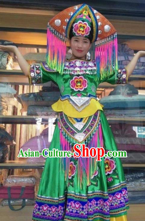 Chinese Zhuang Nationality Bride Clothing Minority Woman Wedding Green Dress Uniforms Guangxi Ethnic Dance Garment Costumes and Headdress