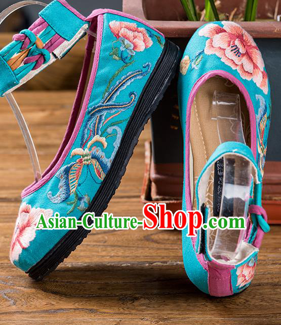 China Handmade Woman Blue Flax Shoes Folk Dance Shoes National Old Beijing Cloth Shoes Embroidered Peony Butterfly Shoes