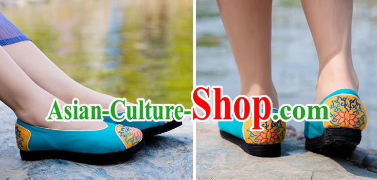 China National Blue Flax Shoes Embroidered Shoes Handmade Woman Cloth Shoes Folk Dance Shoes