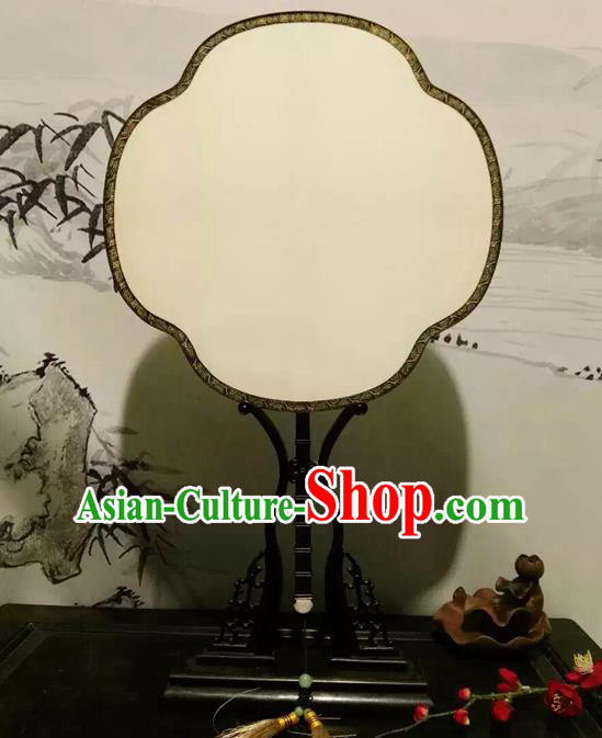 China Ancient Court Begonia Fan Traditional Suzhou Fan Vintage Dance Fan Handmade White Silk Palace Fan