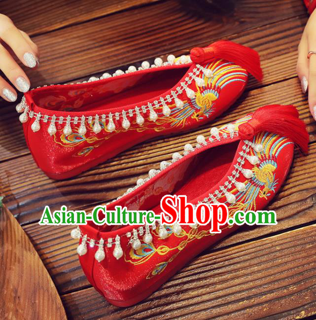 China Embroidered Phoenix Shoes Handmade Bride Shoes Xiuhe Red Satin Shoes Pearls Wedding Shoes