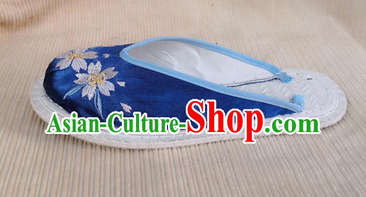 Chinese National Royalblue Satin Shoes Handmade Embroidery Shoes Woman Strong Cloth Slippers