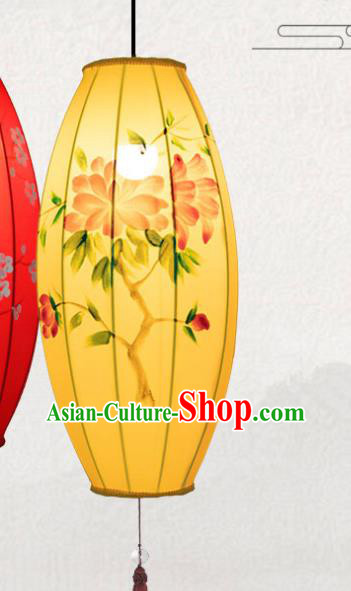 China Handmade Painting Peony Lantern Classical Yellow Cloth Lamp Traditional Festival Hanging Lanterns