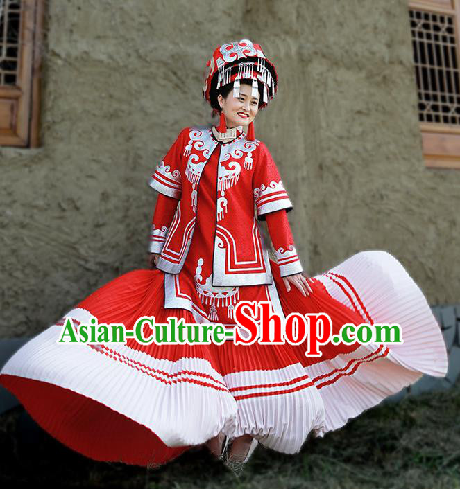 Chinese Yi Nationality Folk Dance Clothing Wedding Garments Xiangxi Minority Woman Red Dress Ethnic Stage Performance Outfits