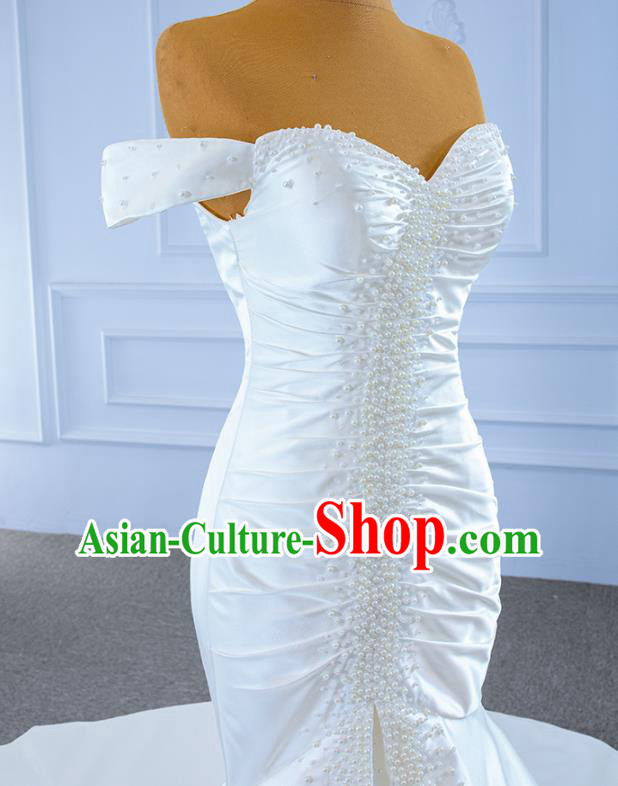 Custom Vintage White Satin Trailing Wedding Dress Ceremony Formal Garment Bride Embroidery Pearls Full Dress Stage Show Costume Luxury Compere Clothing