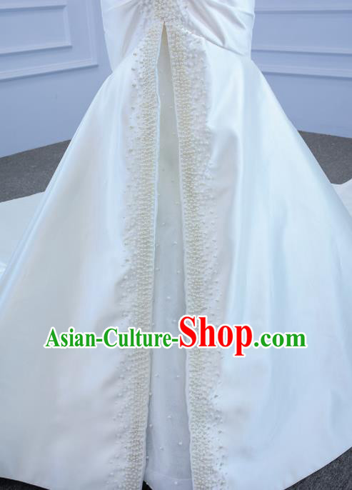 Custom Vintage White Satin Trailing Wedding Dress Ceremony Formal Garment Bride Embroidery Pearls Full Dress Stage Show Costume Luxury Compere Clothing