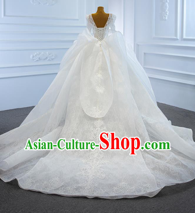 Custom Vintage Formal Garment Bride Trailing Full Dress Catwalks Princess Costume Ceremony Compere Clothing Luxury Embroidery White Lace Wedding Dress