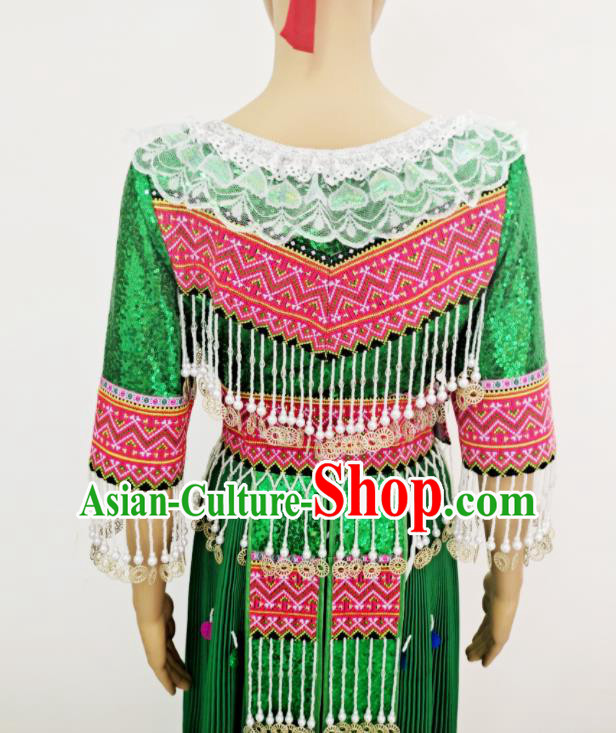 China Hmong Ethnic Dance Green Dress Outfits Traditional Yunnan Minority Bride Garments Miao Nationality Wedding Costume Photography Clothing