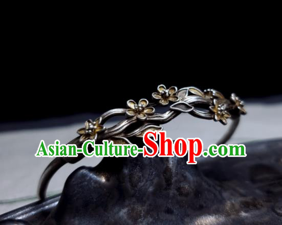 China Traditional Wristlet Accessories Handmade Silver Bangle Jewelry Ancient Minguo Bells Bracelet