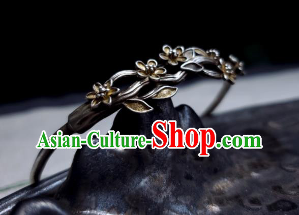 China Traditional Wristlet Accessories Handmade Silver Bangle Jewelry Ancient Minguo Bells Bracelet