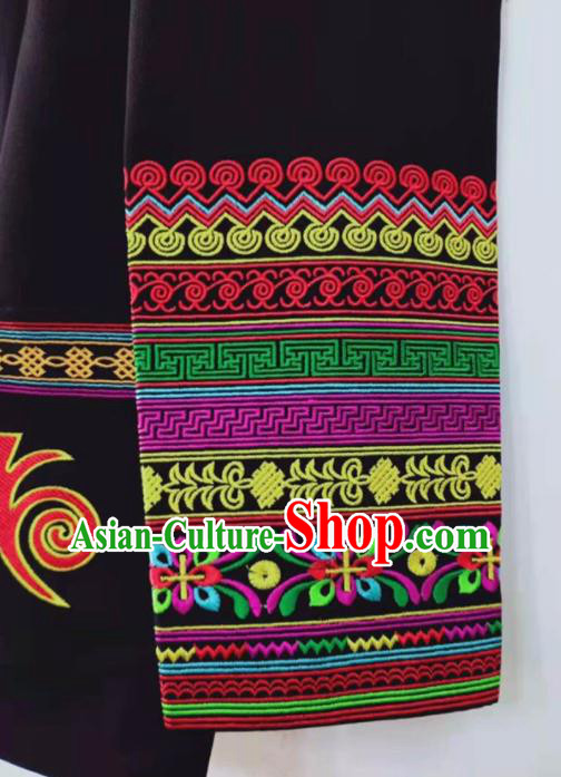 China Sichuan Nationality Dance Embroidered Black Jacket Ethnic Costume Yi Minority Male Outer Garment