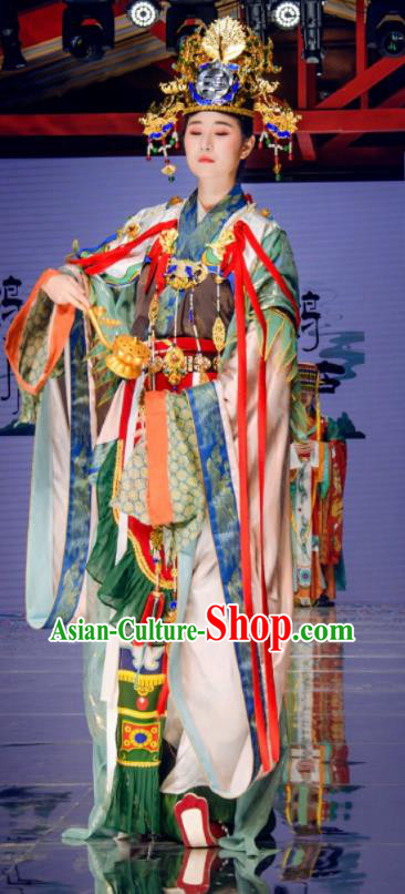 China Ancient Goddess Queen Hanfu Dress Clothing Zhou Dynasty Empress Apparels Traditional Dunhuang Grottoes Murals Replica Garment Costumes Complete Set