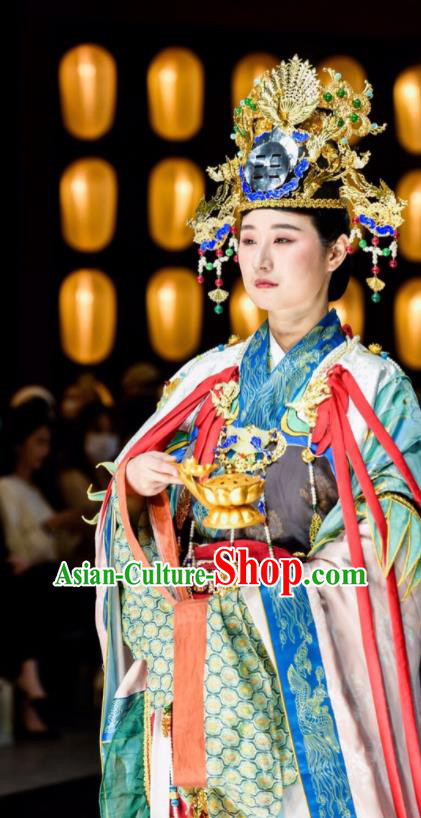 China Ancient Goddess Queen Hanfu Dress Clothing Zhou Dynasty Empress Apparels Traditional Dunhuang Grottoes Murals Replica Garment Costumes Complete Set
