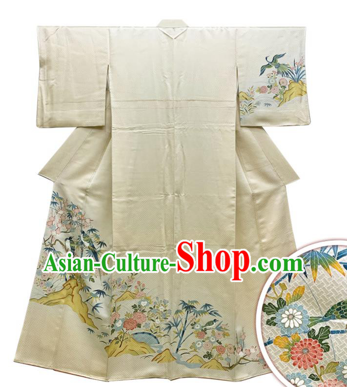 Japan Traditional Beige Silk Yukata Dress Classical Flowers Bird Pattern Kimono Clothing Young Woman Garment Costume
