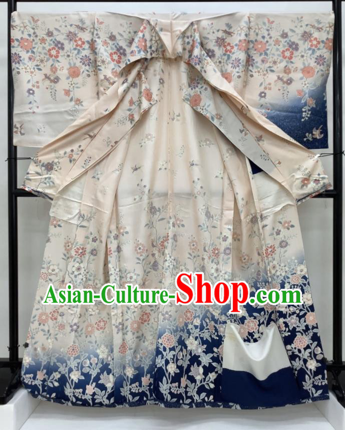 Japanese Noble Woman Beige Silk Yukata Dress Traditional Ceremony Clothing Classical Flowers Pattern Tsukesage Kimono Costume
