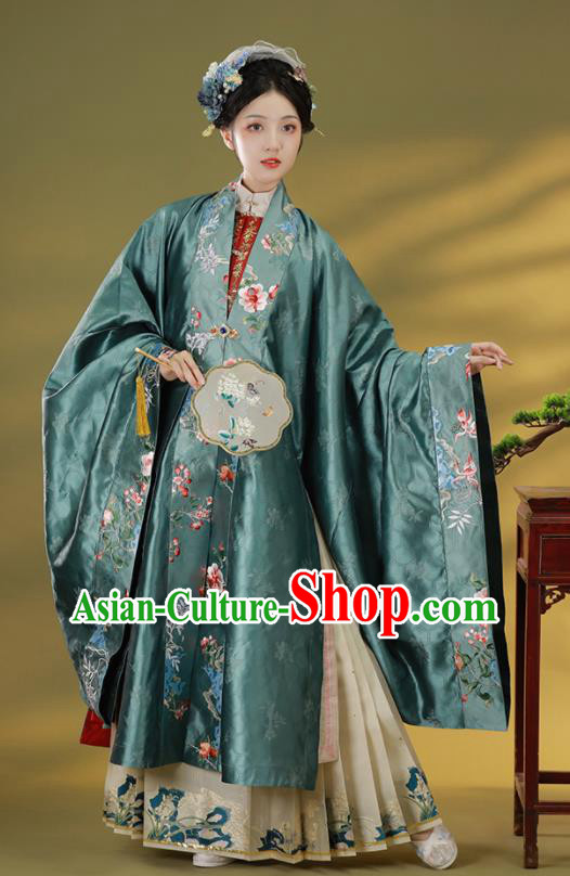 China Ancient Royal Empress Garment Costume Traditional Court Woman Hanfu Dress Apparels Ming Dynasty Countess Historical Clothing