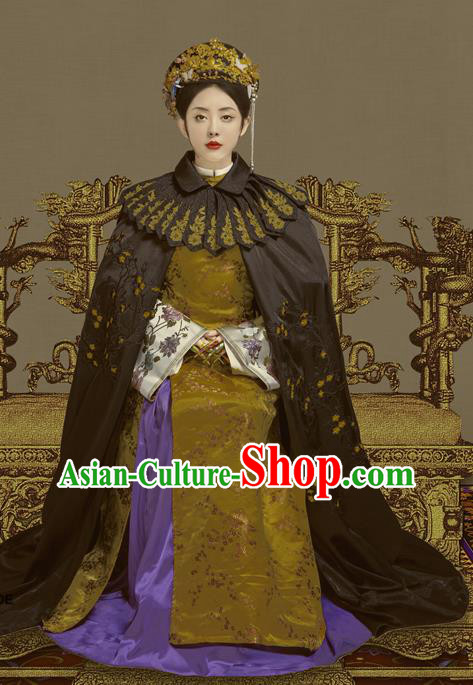 Chinese Traditional Palace Woman Clothing Qing Dynasty Empress Dress Ancient Queen Garment Costumes and Headgear Complete Set