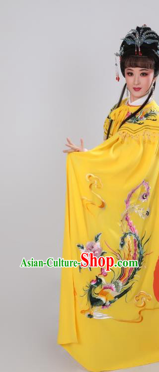 China Ancient Princess Clothing Shaoxing Opera Empress Embroidered Yellow Mantle Peking Opera Hua Tan Cape Costume
