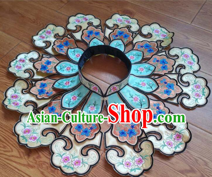 Chinese Traditional Necklace Accessories Qing Dynasty Embroidered Cloud Shoulder Colorful Brocade Collar Yujian Cheongsam Cappa