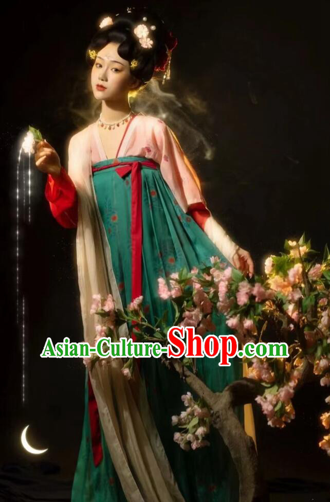 Chinese Ancient Palace Princess Green Dress Clothing Tang Dynasty Garment Costumes