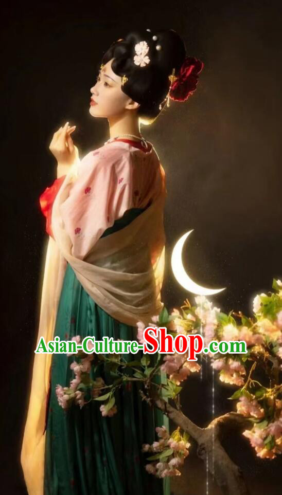 Chinese Ancient Palace Princess Green Dress Clothing Tang Dynasty Garment Costumes