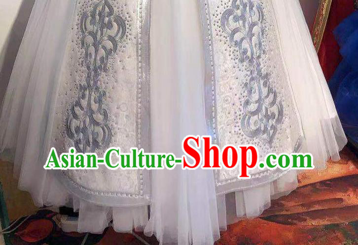 Chinese Traditional Embroidery Mongolian Robe Mongol Nationality Bride White Dress Handmade Wedding Costume