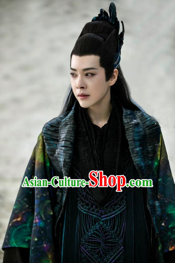 Love Between Fairy and Devil Rong Hao Garments Chinese Ancient God Costumes Swordsman Dark Green Clothing
