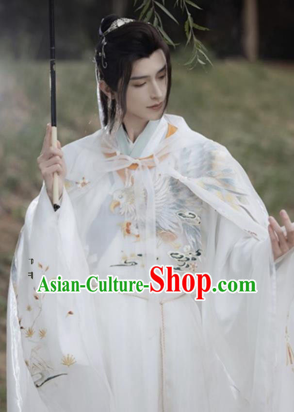 China Ancient Swordsman Costume Ming Dynasty Male White Cape Traditional Hanfu Embroidered Cloak