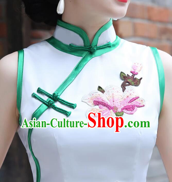 Chinese Embroidered Yulan Mangnolia Long Qipao Traditional Dress White Sleeveless Cheongsam