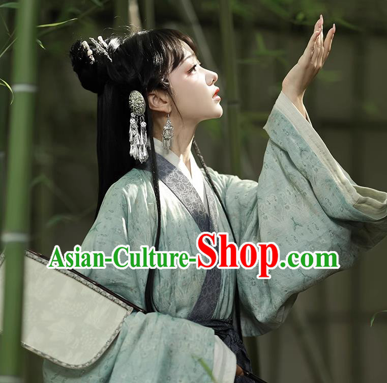 China Song Dynasty Green and White Long Gowns Traditional Hanfu Costume Ancient Woman Clothing
