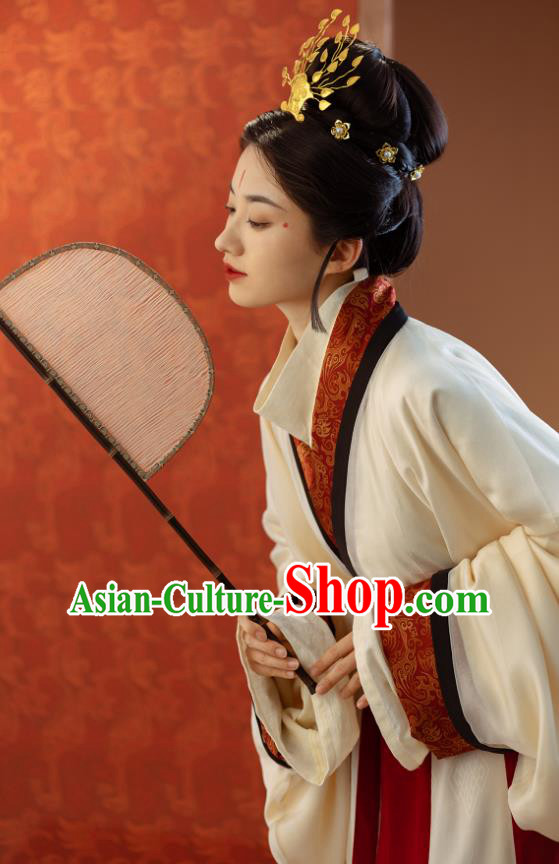 China Eastern Han Dynasty Beauty Costumes Traditional Hanfu White Dress Ancient Court Princess Clothing