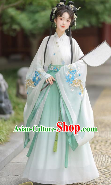 Chinese Ancient Southern and Northern Dynasties Woman Green Dress Princess Clothing
