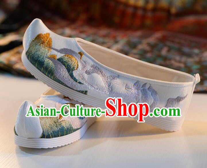 China Handmade Shoes White Cloth Nine Tail Fox Pattern Shoes Traditional Hanfu Shoes Ancient Childe Shoes