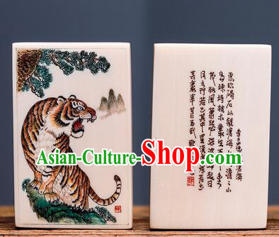 Chinese Microscopic Carving Sculpture