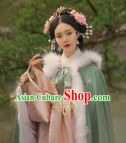 China Ancient Princess Costume Ming Dynasty Court Woman Clothing Traditional Hanfu Green Winter Cloak