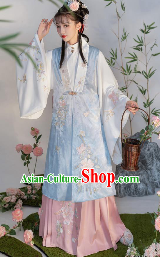 China Ancient Noble Lady Garment Costumes Hanfu Embroidered Clothing Ming Dynasty Princess Dresses