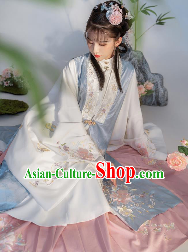 China Ancient Noble Lady Garment Costumes Hanfu Embroidered Clothing Ming Dynasty Princess Dresses