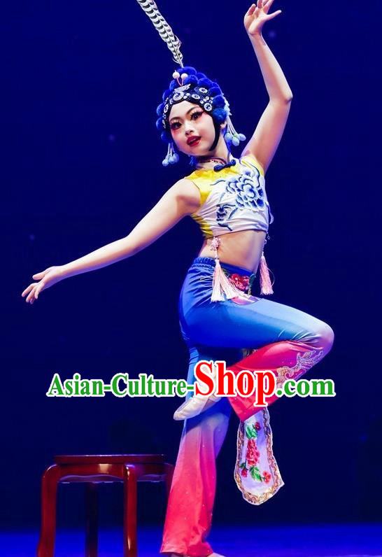 Opera Xiaohuadan Costumes Qiaohuadan