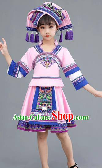 Children Clothing of The Zhuang Nationality On June 1