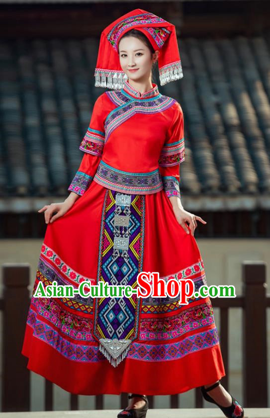 March Three Zhuang Traditional Costume Adult Guangxi Minority Costume Female Festival Performance Dance Costume