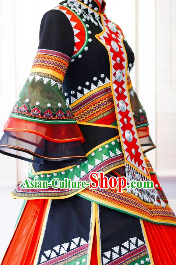 Yunnan Minority Flowery Waisted Dai Women Dress