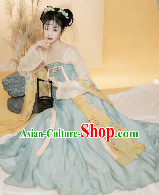 China Tang Dynasty Young Woman Clothing Traditional Hanfu Dress Ancient Chinese Female Costumes