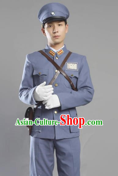 Cotton And Linen Fabrics Were Displayed In Chinese Military Uniforms During The Anti In The Republic Of China