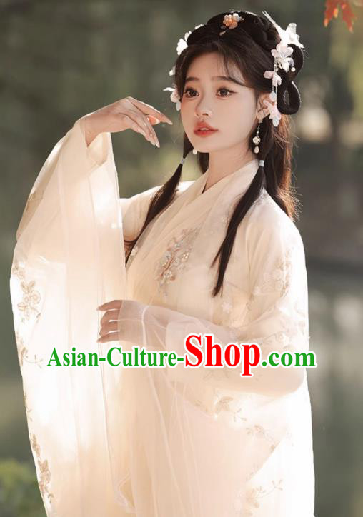 China Ancient Palace Princess Clothing Traditional Champagne Hanfu Dress Jin Dynasty Young Woman Costumes