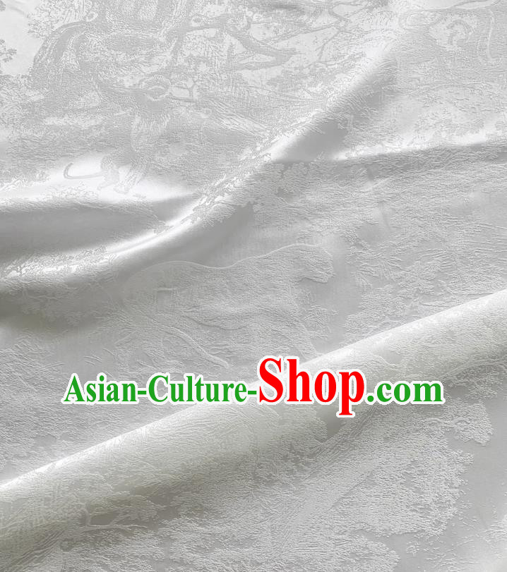 White Chinese Mulberry Silk Material Classical Beasts Pattern Silk Fabric Cheongsam Cloth