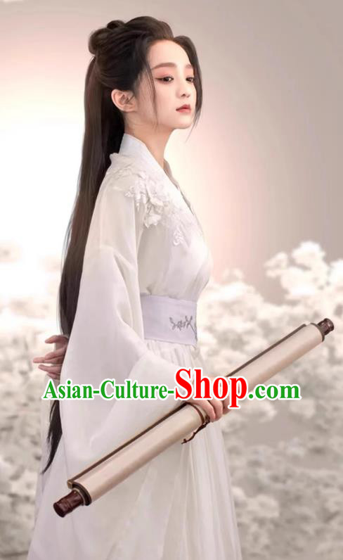 China Traditional Hanfu White Dress Jin Dynasty Swordswoman Clothing Ancient Superheroine Costume