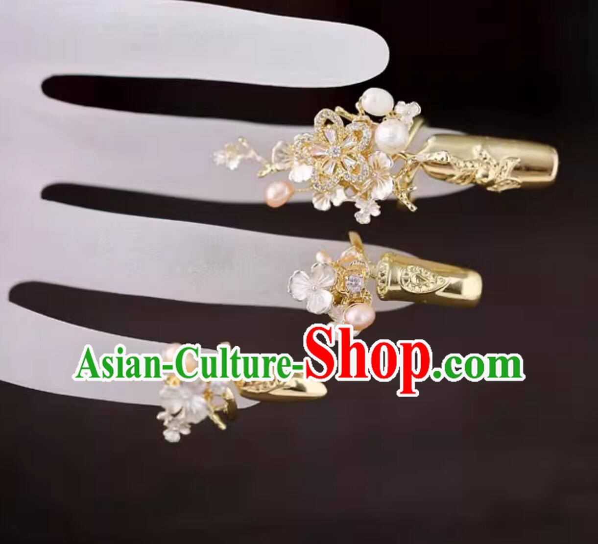 Handmade Wedding Fingernail Accessories Traditional Chinese Golden Nail Wraps for Women