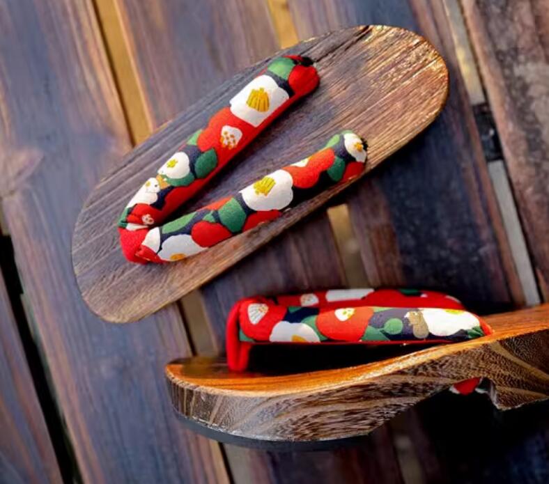 Japan Geta Traditional Clogs Handmade Shoes Japanese Classical Flowers Pattern Slippers for Women
