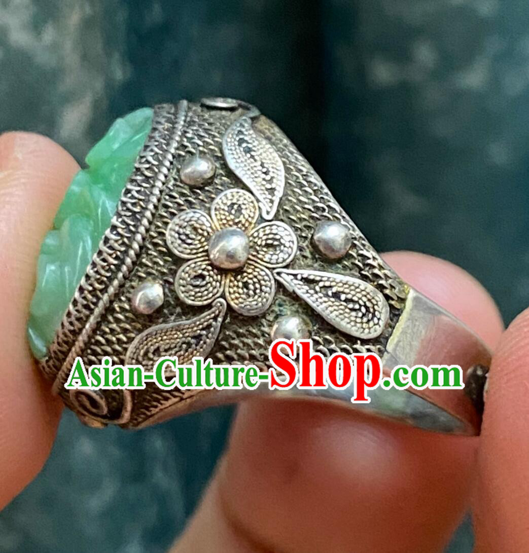 China Classic Jewelry Silver Finger Ring Ancient Chinese Qing Dynasty Jadeite Carving Plum Ring