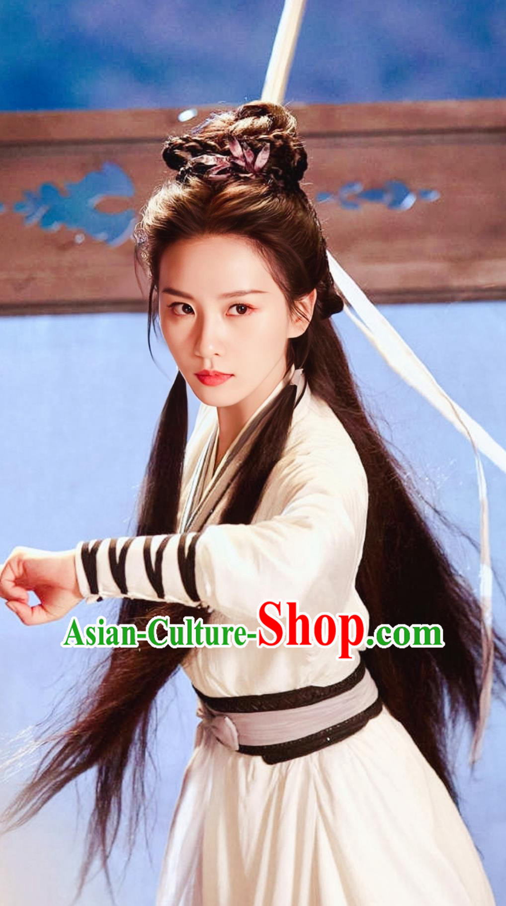 China Ancient Super Heroine Clothing 2023 TV Series A Journey To Love Swordswoman Ren Ru Yi White Dress